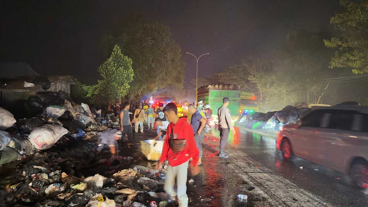 Diduga Korsleting Listrik, Kebakaran Besar di Ogan Ilir Hanguskan 9 Rumah Warga