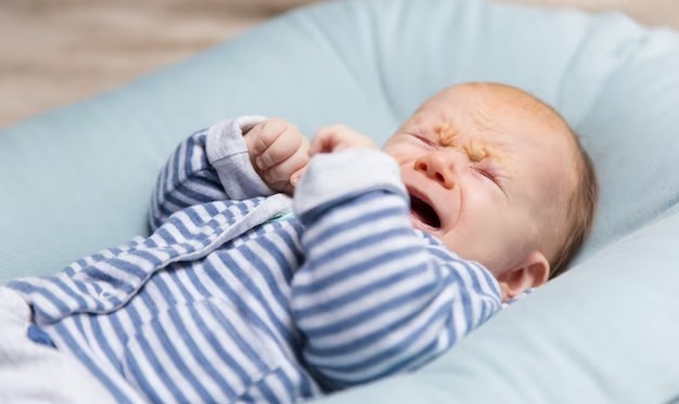 Jangan Panik! Ternyata Ini 7 Penyebab Bayi Rewel dan Cara Mengatasinya 