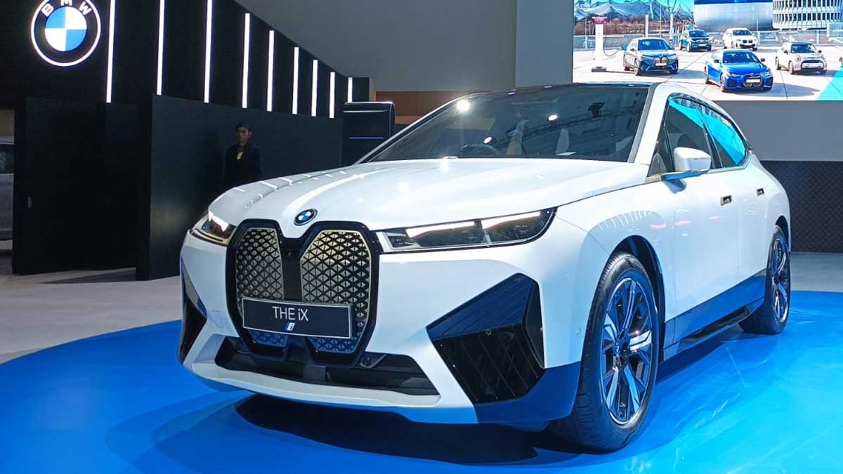 Macho Banget! Ini Dia Mobil Listrik BMW yang Dipamerkan di IIMS 2024, Intip Keunggulannya