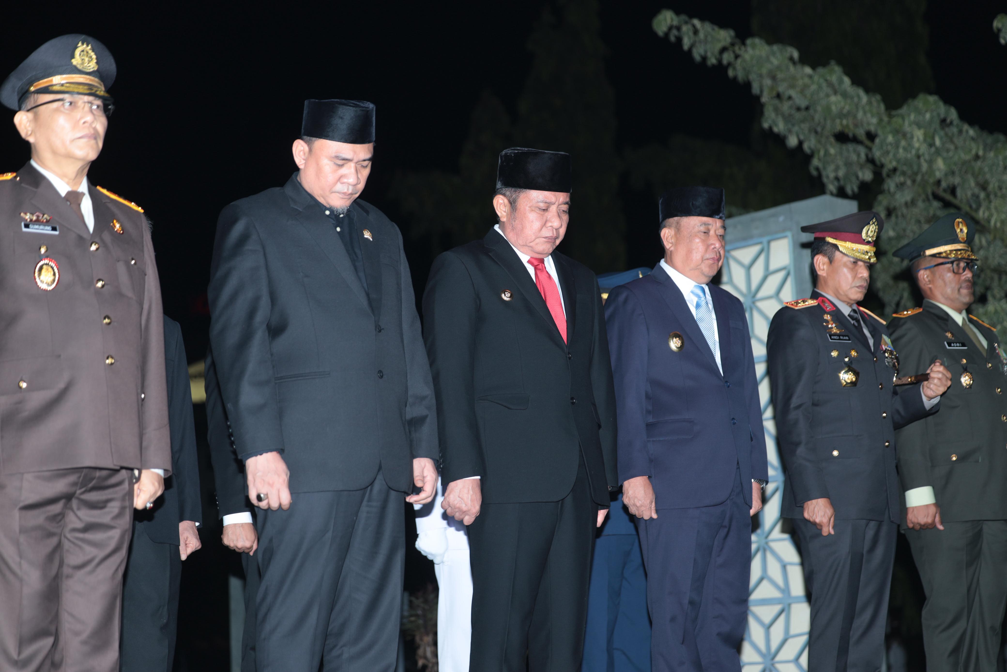 Herman Deru Hadiri Apel Kehormatan dan Renungan Suci Peringatan HUT RI ke-80