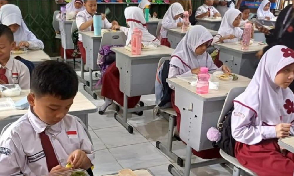 TERBARU! Ternyata Besar Biaya Dari Porsi makan Bergizi Gratis di Palembang Berbeda, Begini Penjelasannya 