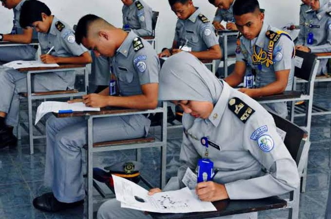 9 Sekolah Kedinasan Paling Terbaik di Indonesia, Cocok untuk Kamu yang Ingin Kerja di Sektor Publik