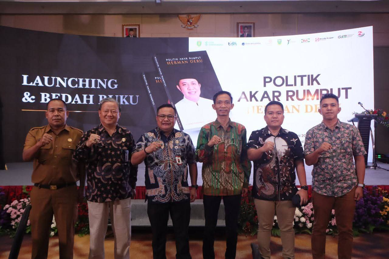 Pejabat Pemkot Lubuk Linggau Hadiri Acara Peluncuran dan Bedah Buku Politik Akar Rumput Herman Deru