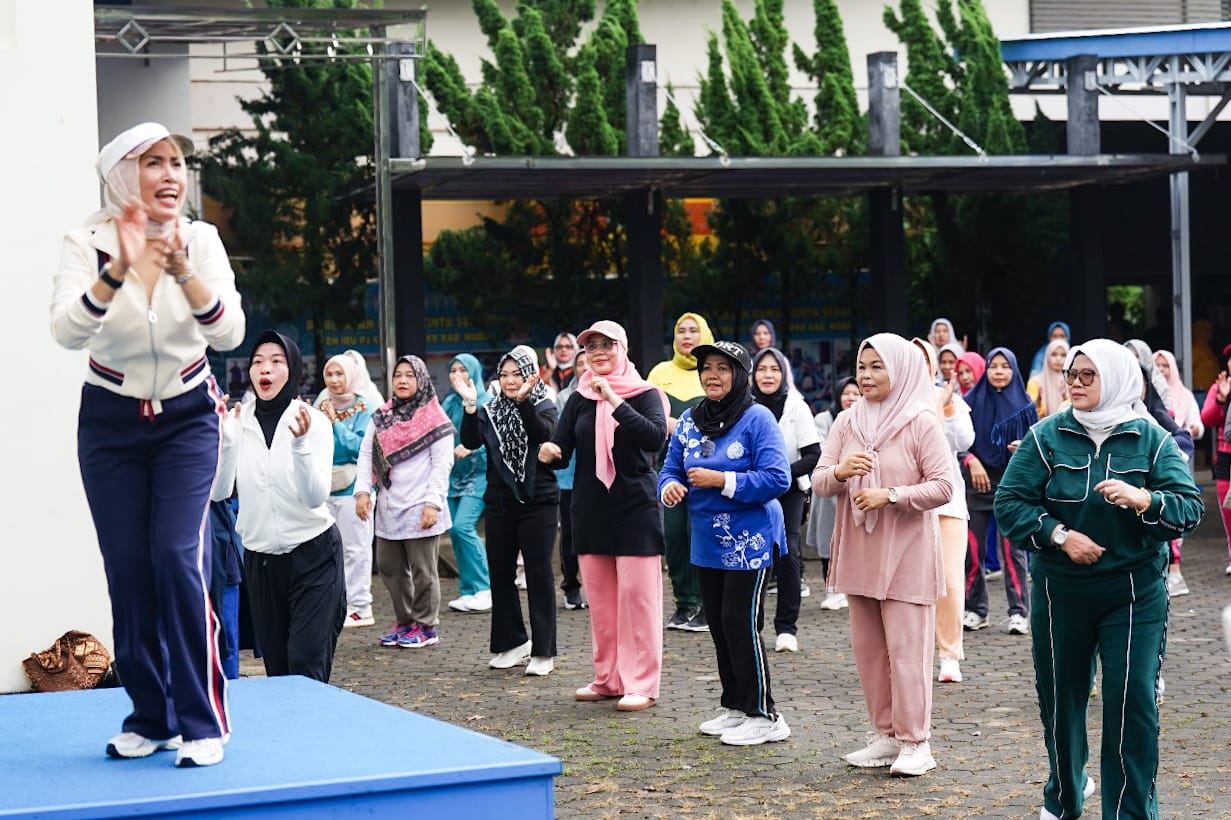 Ketua TP PKK Muba Ajak Lansia Senam Bugar dan Sehat