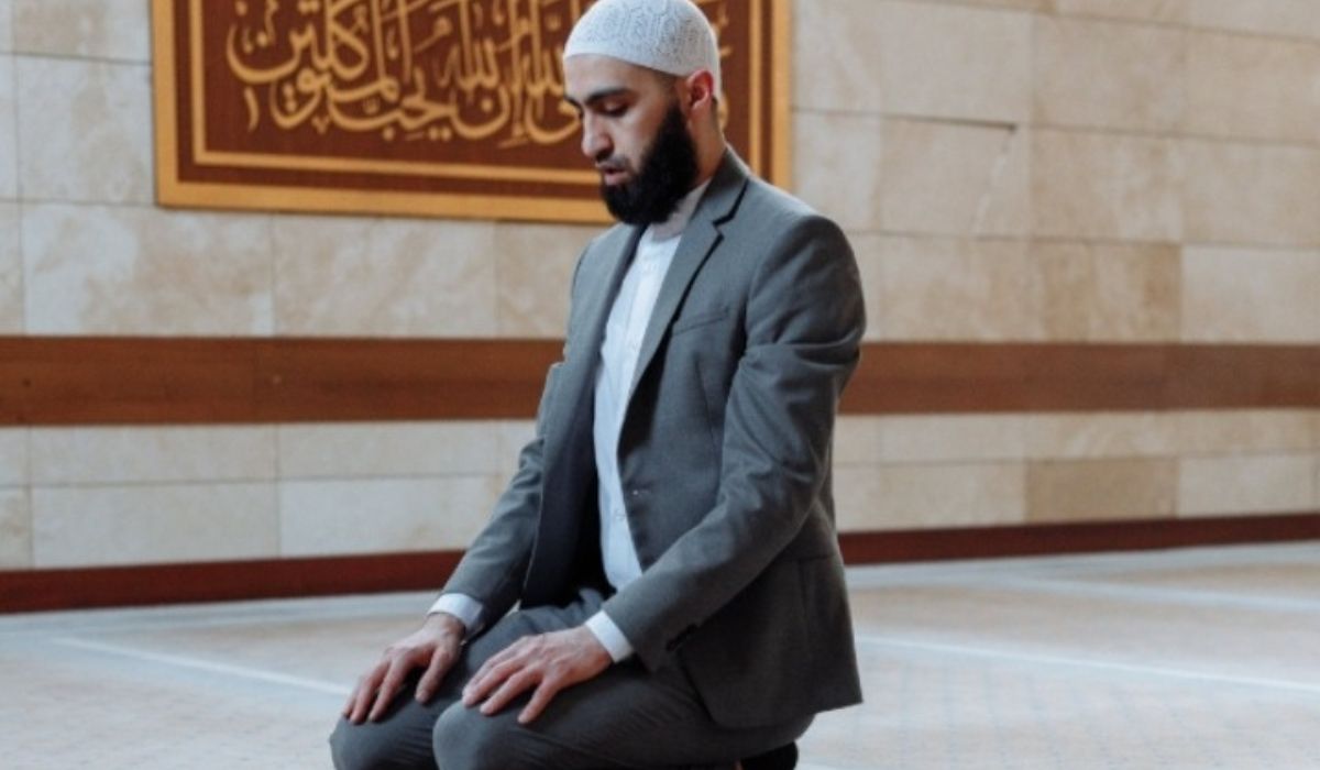 Bolehkah Sholat Duha Dikerjakan Berjama'ah? Simak Baik-baik Penjelasan Ustad Adi Hidayat