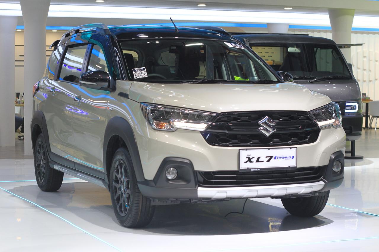 New XL7 Hybrid Jadi Bintang Utama, Suzuki Catatkan Penjualan 1.700 SPK di IIMS 2025 