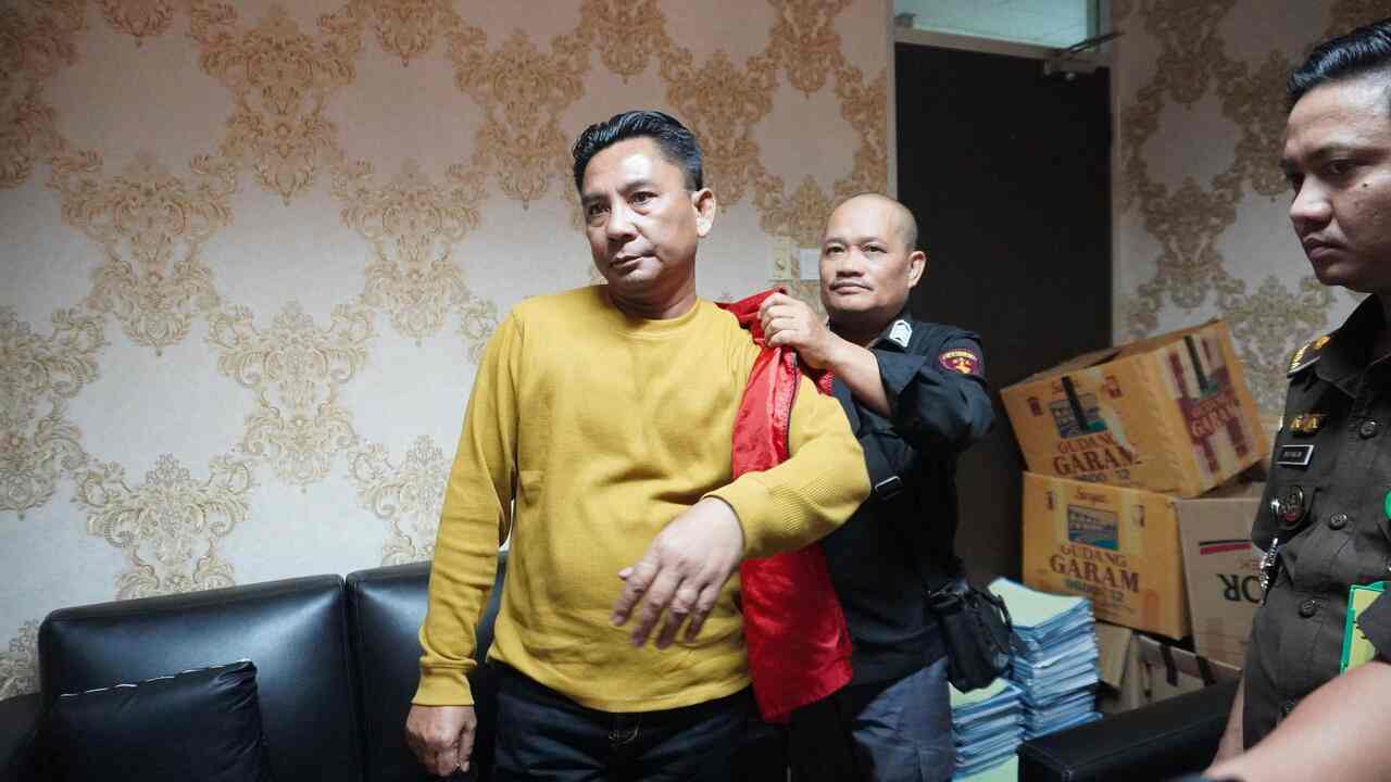 Oknum Kades Tersangka Dugaan Korupsi Sawit Ditangkap Penyidik Kejati, Ini Modus Kasusnya