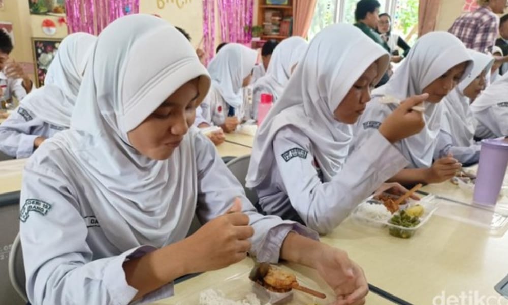 Waduh! Ternyata Baru 5 Sekolah di Palembang Gelar Makan Bergizi, Catat Jadwal Selanjutnya 