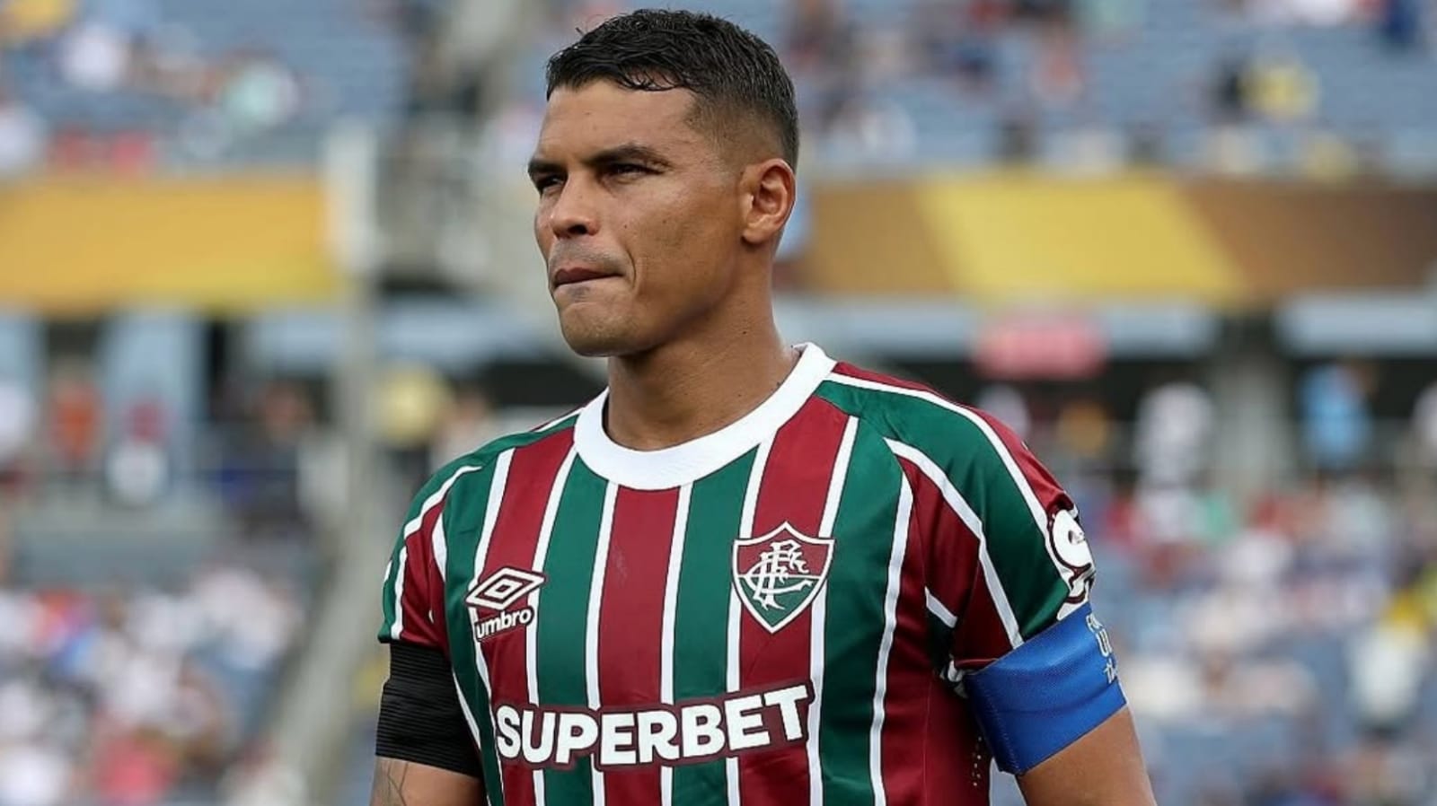 Rencana Reuni Milan dengan Mantan Bek Ikonik Asal Brasil