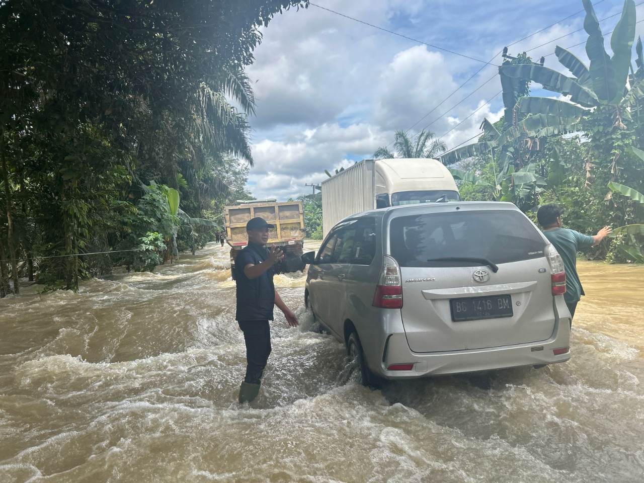 Jalintim di Muba Terendam Banjir, Arus Balik Lebaran 2025 Terganggu