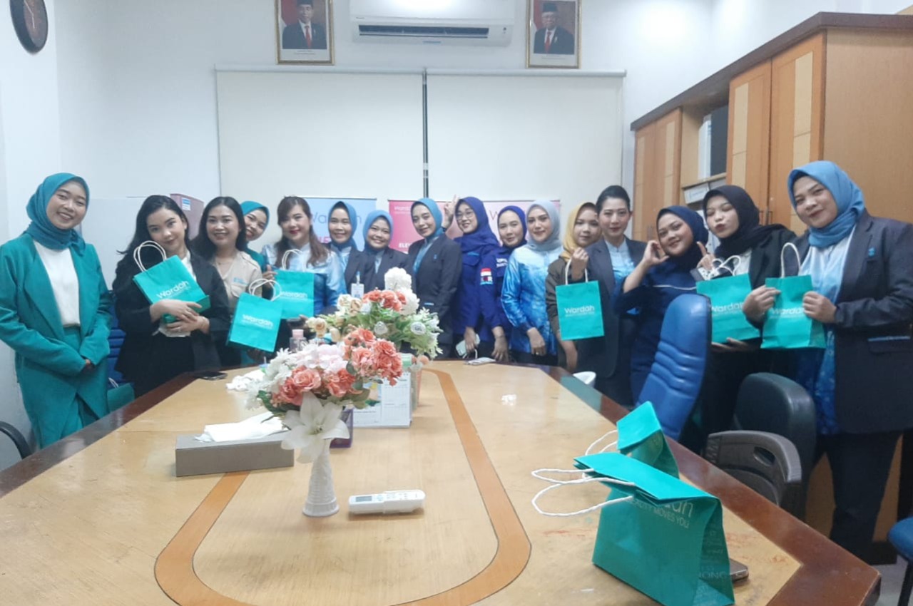 Wardah Color Expert Class X BSB Cabang Lemabang Palembang, Tampil Cantik dan Percaya Diri