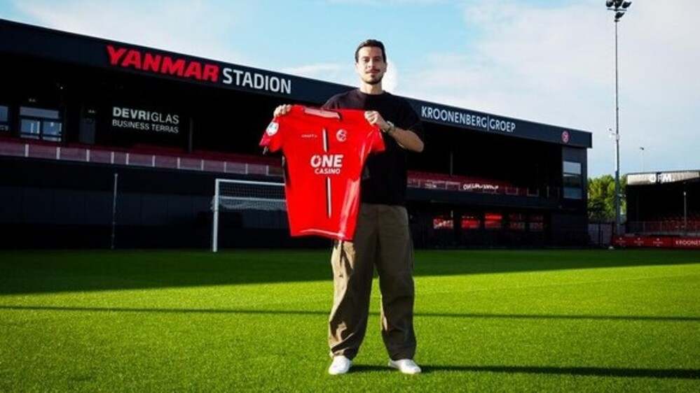 Ucapan Thom Haye Usai Resmi Gabung Almere City, Syarat Makna 