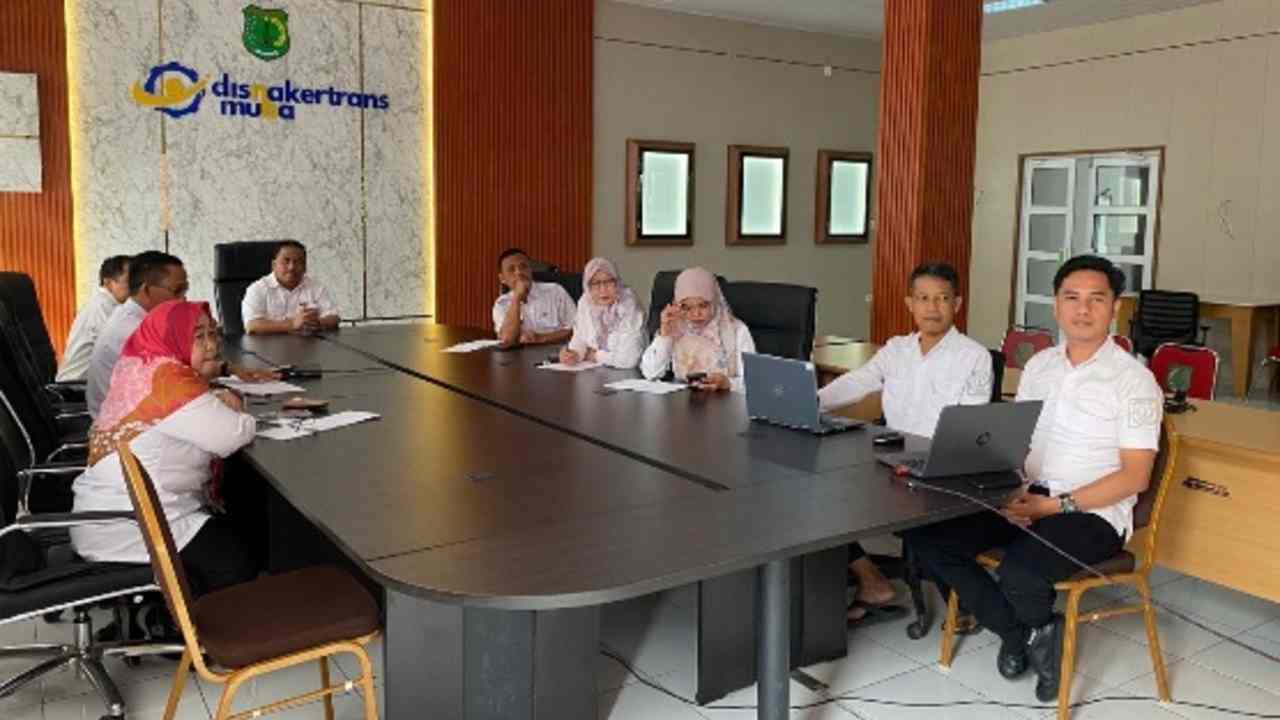 Kadisnakertrans Muba: THR 2026 Wajib Dibayar Penuh! Begini Rumus Perhitungannya