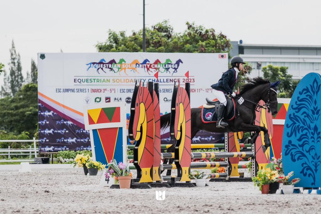 Atlet Berkuda 3D Stable Sumsel Ukir Prestasi di Equestrian Solidarity Challenge 2023