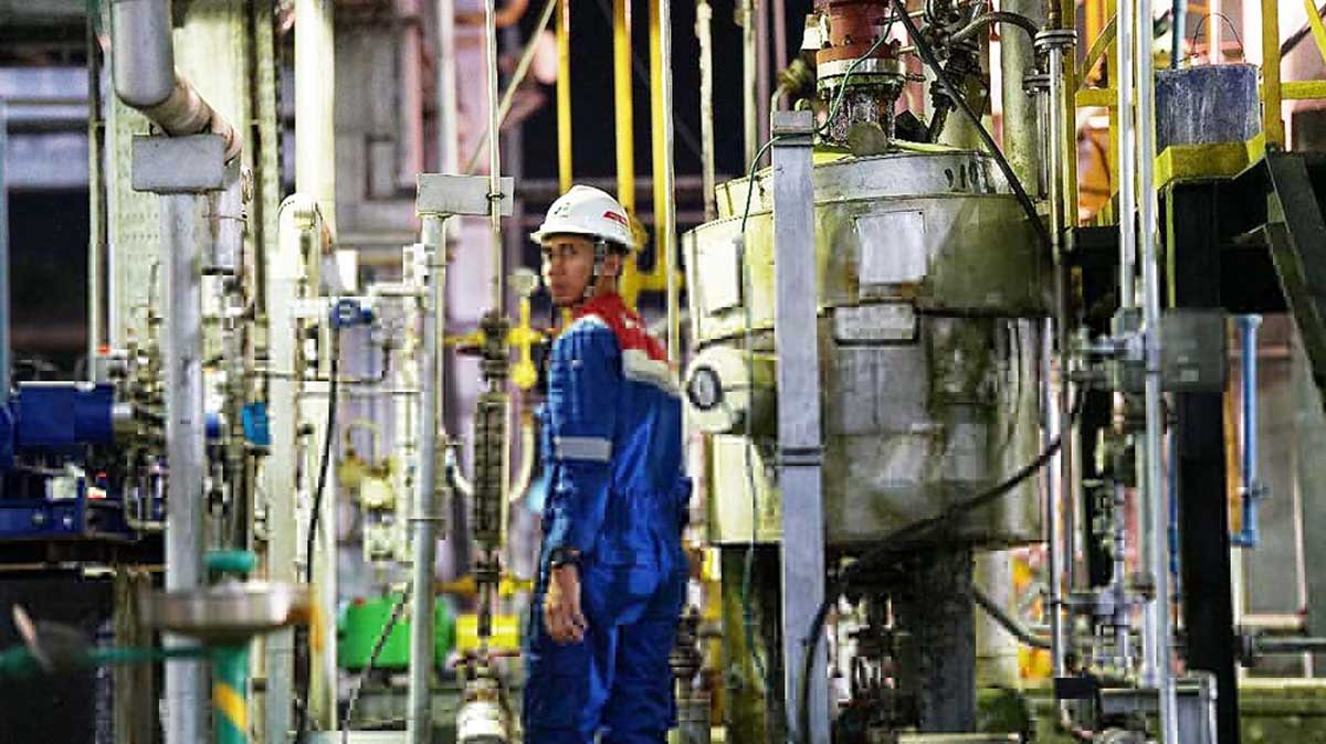 Produksi Gasoline Kilang Pertamina Plaju Tembus 56,6 Persen di Semester I 2025