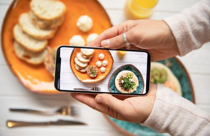 Mau Feed Makanan Instagram Kamu Instagramable? Cobain 4 Tips yang Bikin Foto Makanan Makin Kece