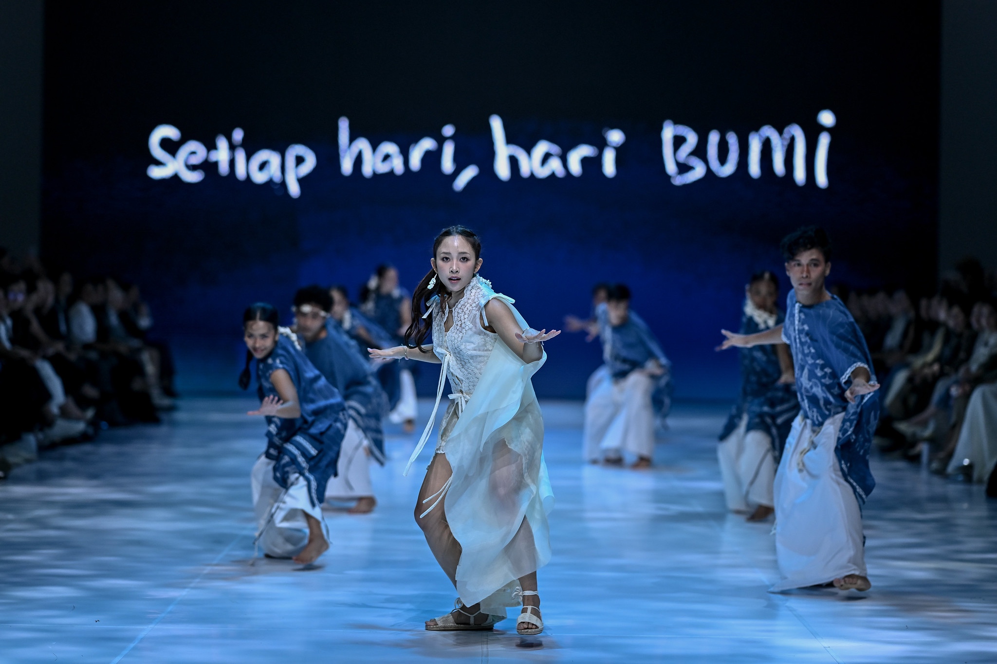 Intip Koleksi Terbaru Sejauh Mata Memandang, Ekspresikan Rasa Duka Atas Kerusakan Laut