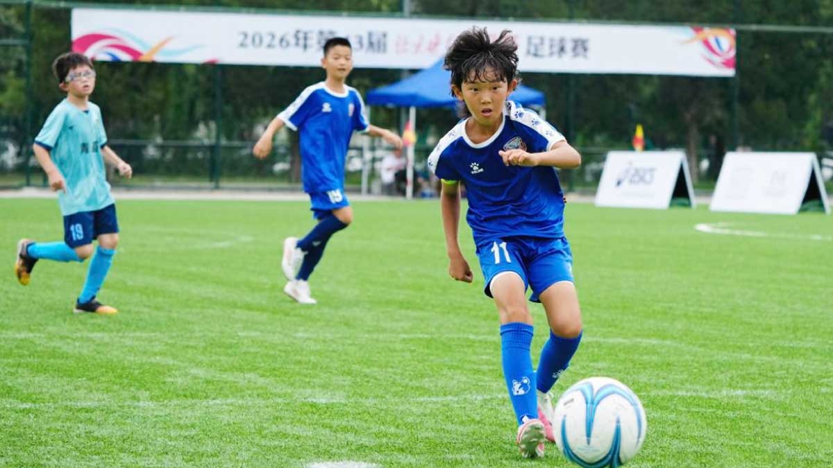 GELEGAR 'PIALA DUNIA' BEIJING! 20.000 Bocah Invasi Lapangan, Baidui Cup 2026 Pecahkan Rekor Paling Gokil!
