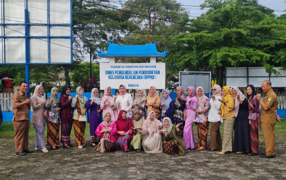 Semarak Hari Kartini, DPPKB Muba Tampilkan Semangat Emansipasi Lewat Balutan Kebaya