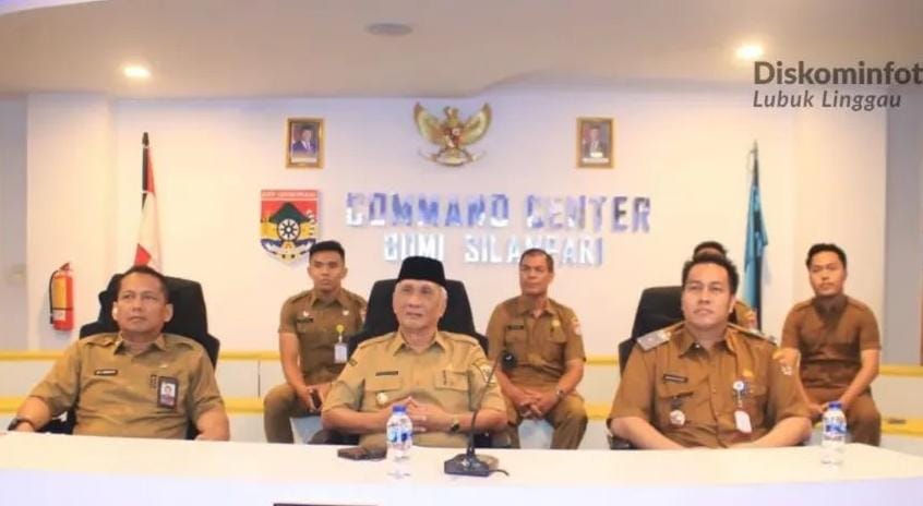 Hadiri Pelantikan Lulusan Institusi Pemerintahan Dalam Negeri Angkatan XXXII