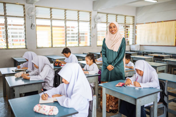 ANGIN SEGAR! Guru Madrasah Swasta Diperjuangkan Jadi PPPK