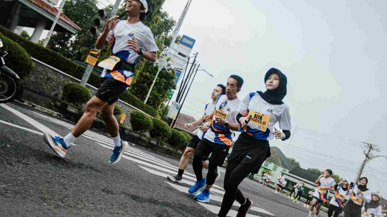 BRI Dukung Purwokerto Half Marathon 2025, Dorong Sport Tourism dan Pemberdayaan UMKM Lokal
