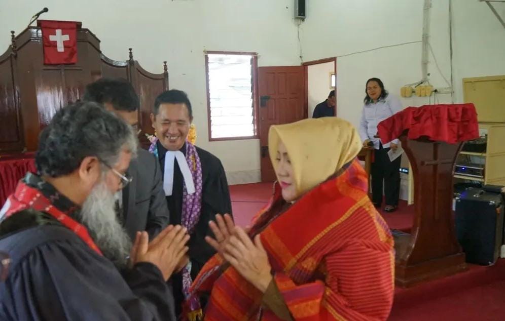 Bupati Musi Rawas Hj. Ratna Machmud menghadiri Pelantikan Persekutuan Gereja-Gereja di Indonesia Setempat 