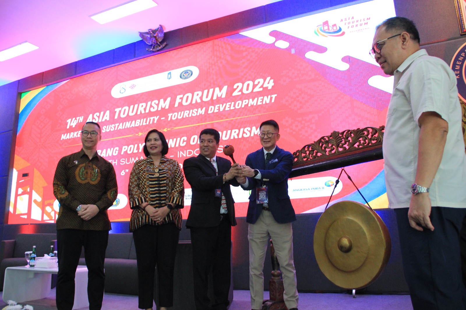 128 Penulis Jurnal Pariwisata dari 11 Negara Ikut The 14Th ATF 2024 di Poltekpar Palembang 