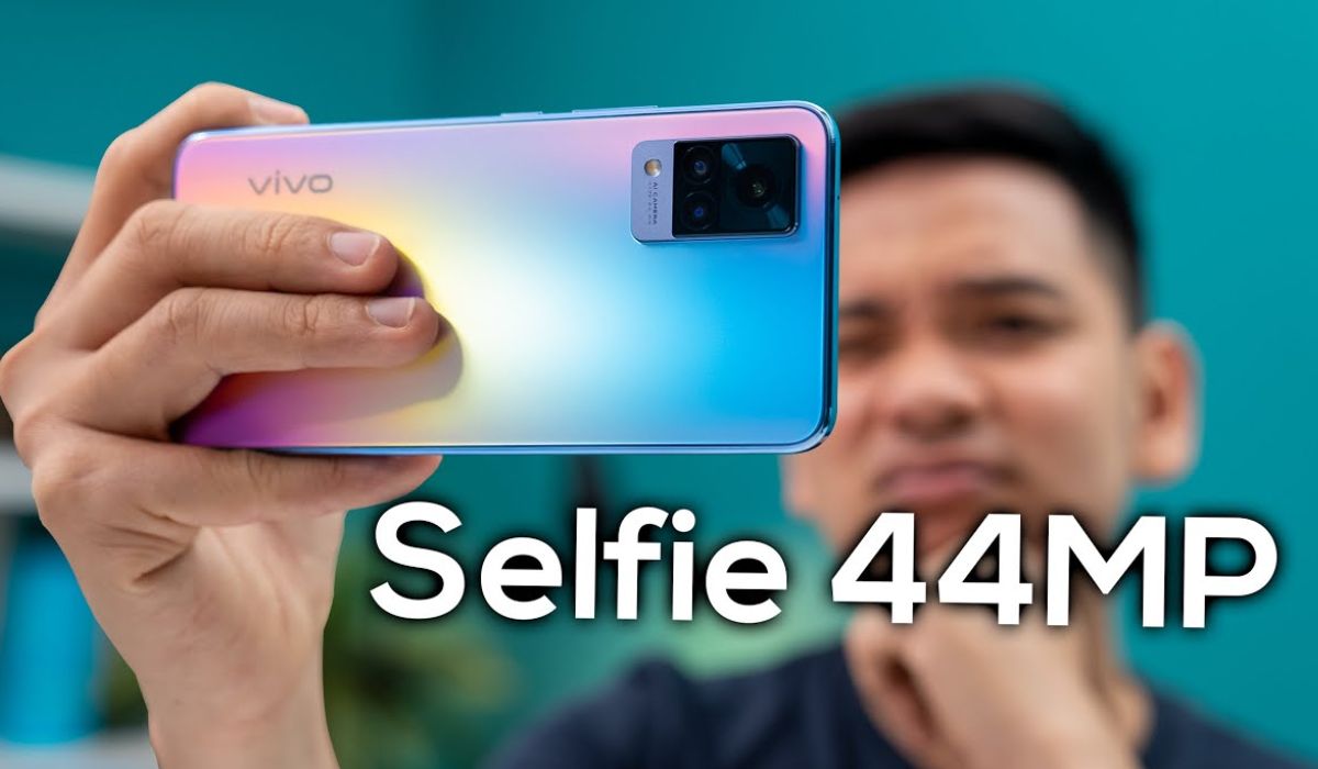 3 HP Vivo Dual Kamera Depan Resolusi 40MP dengan Teknologi Auto Focus, Selfie Makin Tajam