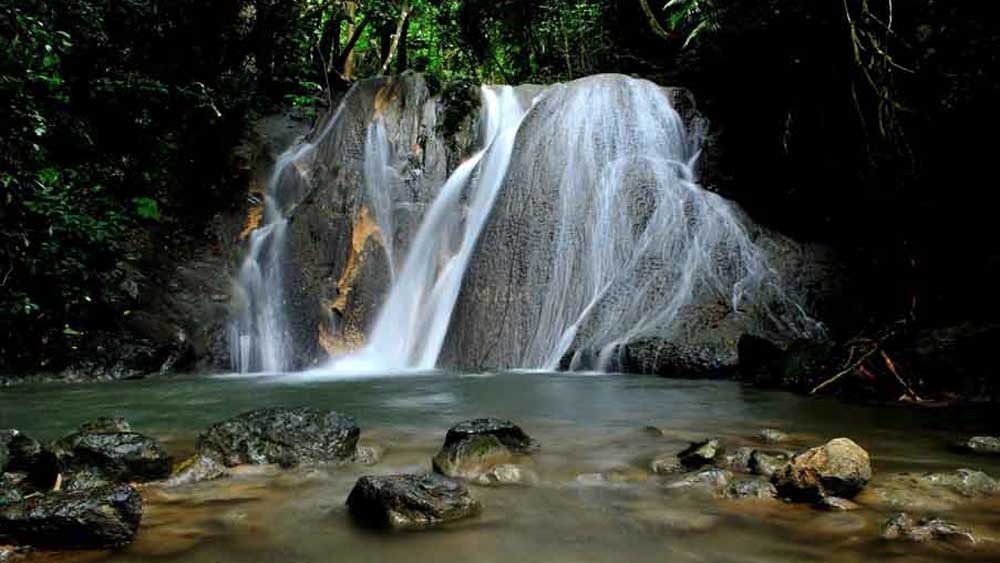 Menilik Pesona Air Terjun Kuta Malaka, Surga Alam Tersembunyi Nan Eksotis di Aceh