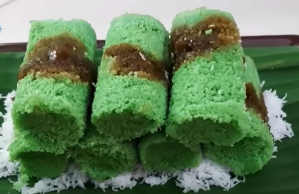 Makanan Tradisional Indonesia Ini Mulai Jarang Ditemui, Konon Diadaptasi dari Kue Kuno untuk Upacara Keagamaan