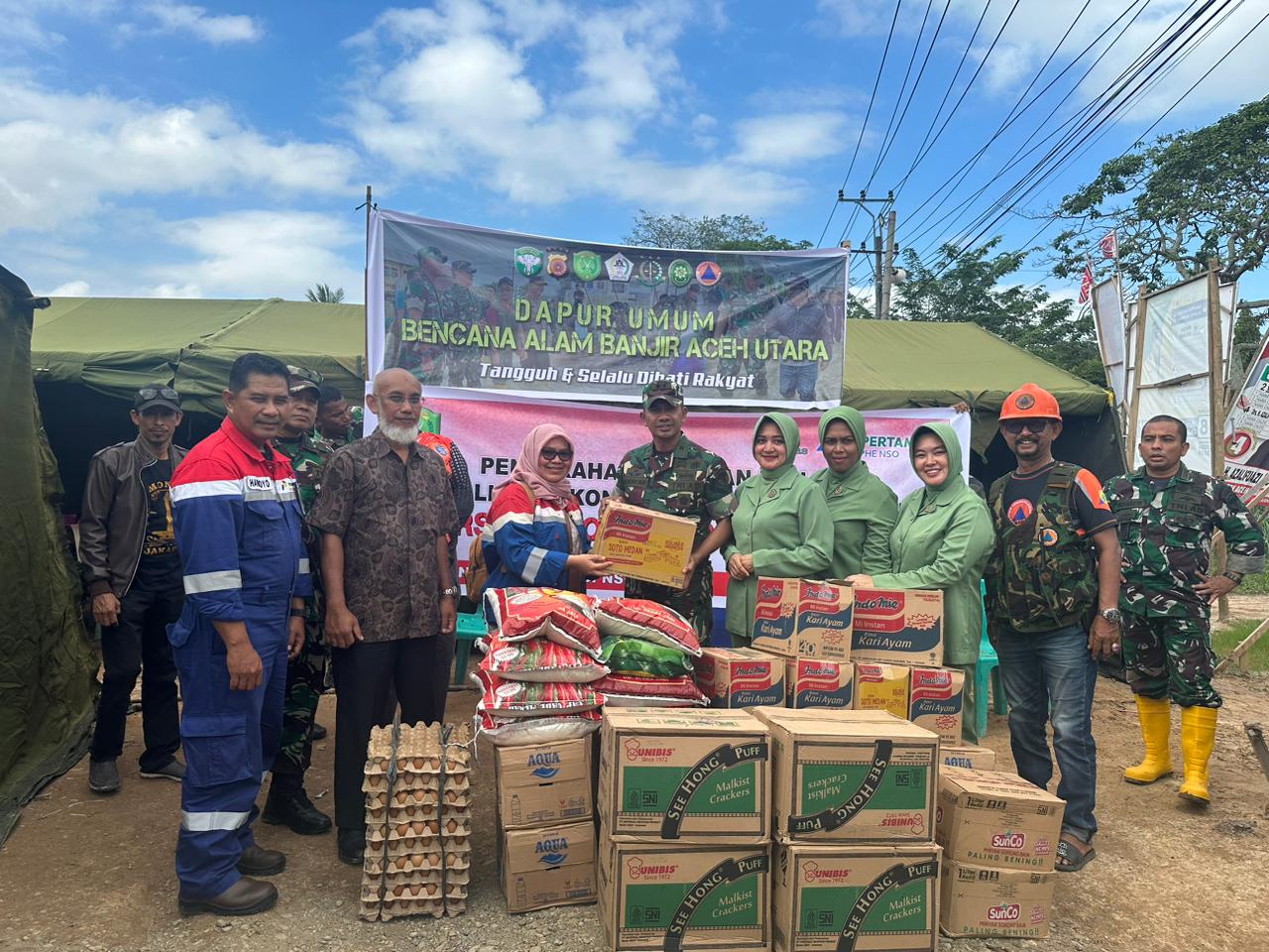 Pertamina Hulu Energi NSO Bagikan Sembako untuk Korban Banjir di Aceh Utara