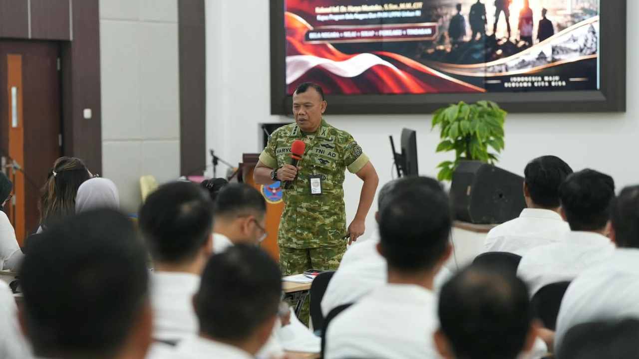 Bela Negara Bisa Lewat Profesi, Begini Pesan Unhan RI untuk Insan Asuransi