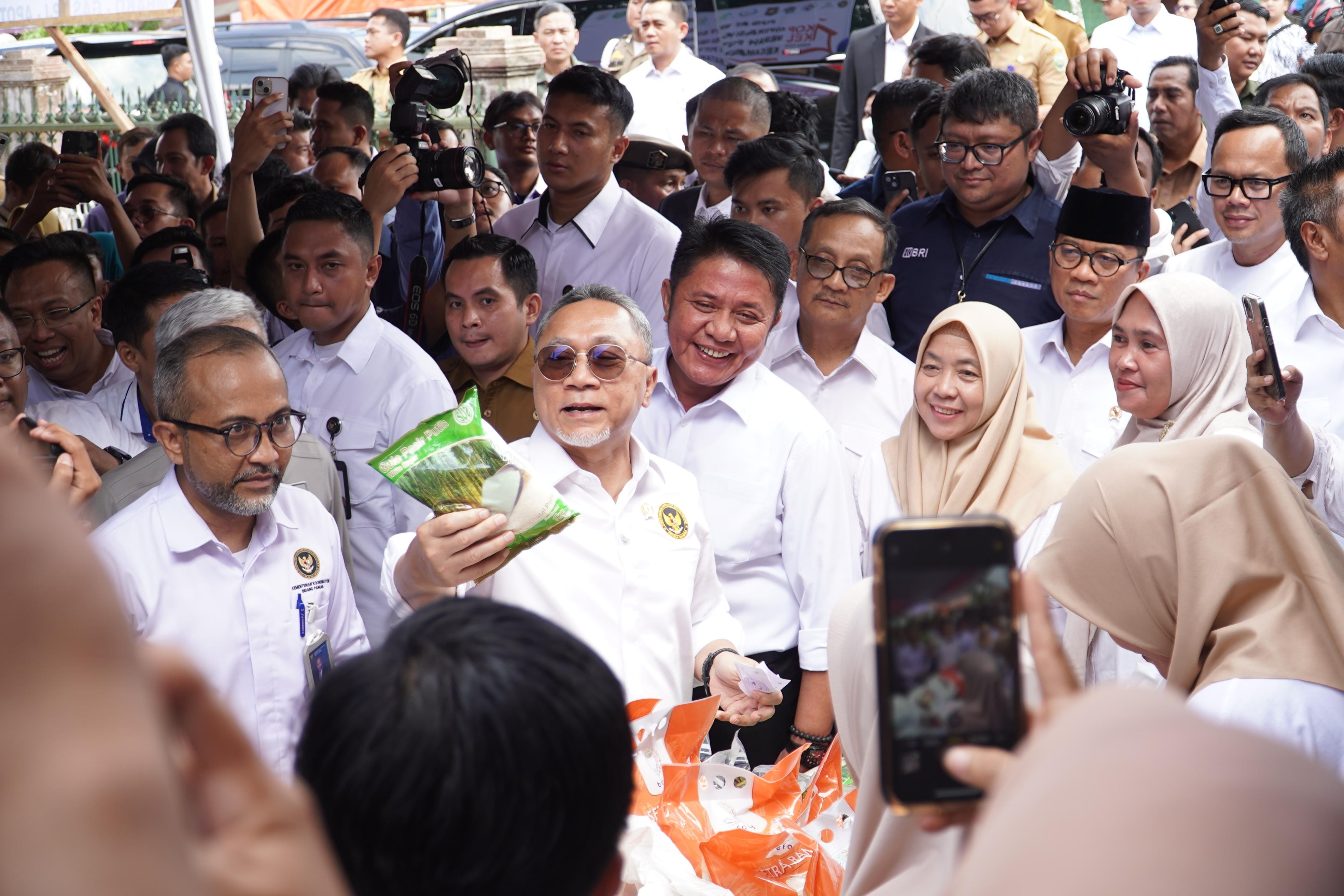 Zulkifli Hasan yakin Sumsel Dapat Sukseskan Program Koperasi Merah Putih Terutama di Palembang