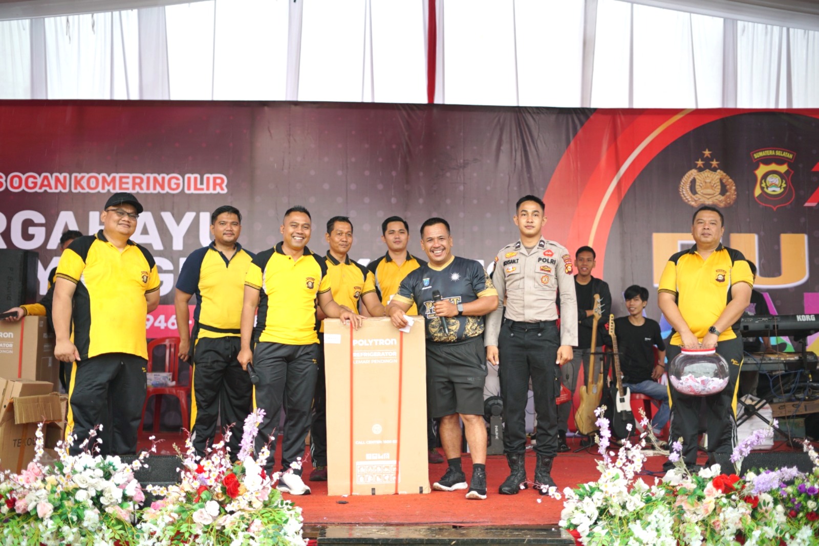 Jelang HUT Bhayangkara ke-79, Polres OKI Gelar Jalan Sehat Berhadiah