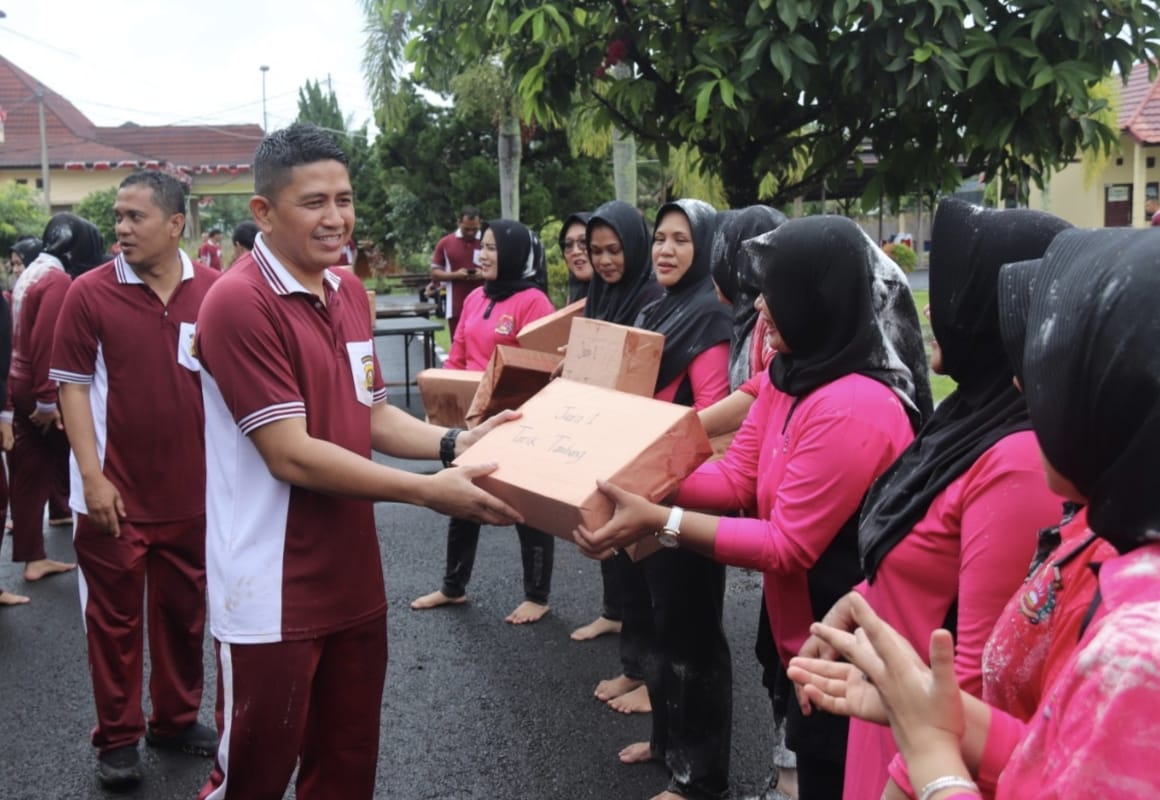 Rayakan HUT Polwan Ke 74, Polres Mura Gelar Beragam Lomba Seru