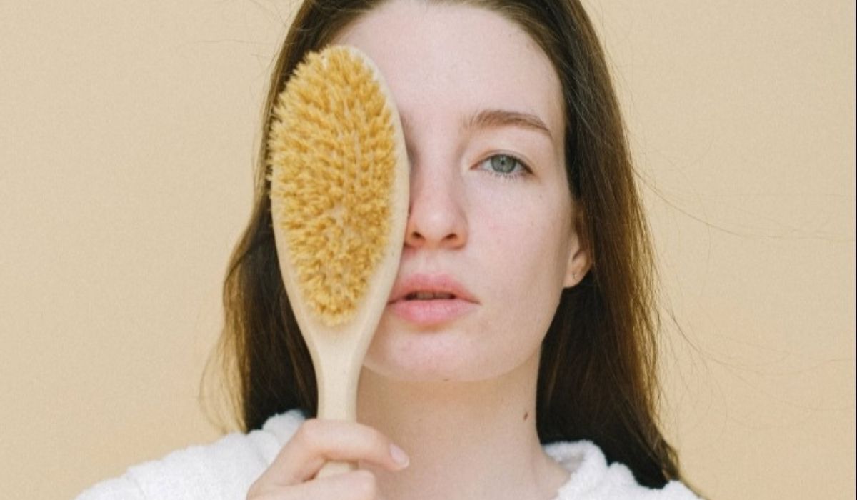 Ini 8 Cara Mengatasi Rambut Kering dan Kasar, Rutin Lakukan Ya Biar Rambut Jadi Halus