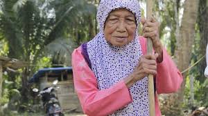 FOKUS LANSIA! Kemensos Bakal Fokus Memberikan Bansos Kepada Lansia Pada Tahun 2025 Melalui PKH