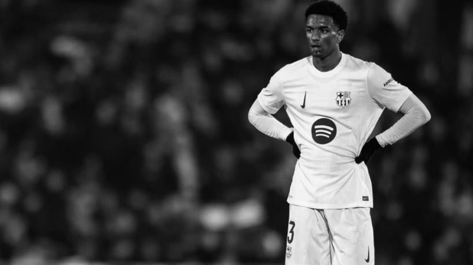 Hansi Flick mengutuk Tingkah Norak Suporter Getafe Pada bintang Barcelona Alejandro Balde