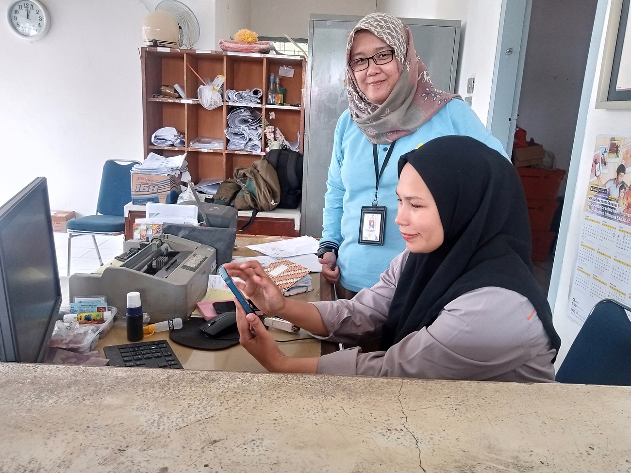 Bansos PKH BPNT Tahap 4 Cair Oktober, KPM  Wajib Siapkan ATM dan Rekening BRI, BSI, Mandiri, dan BNI!