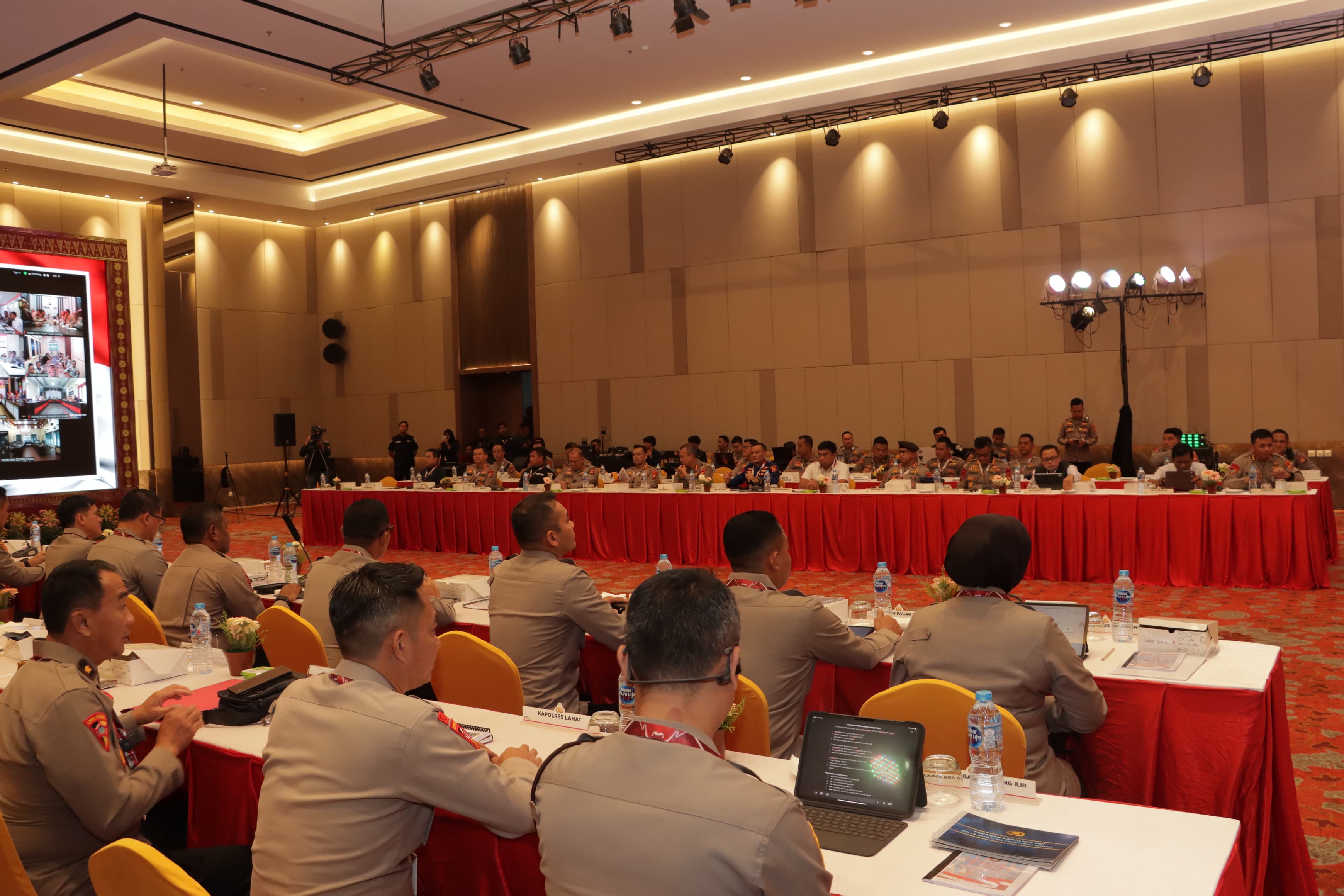 Kapolda Sumsel Irjen Pol Andi Rian R Djajadi Apresiasi Prestasi Polres Lubuk Linggau