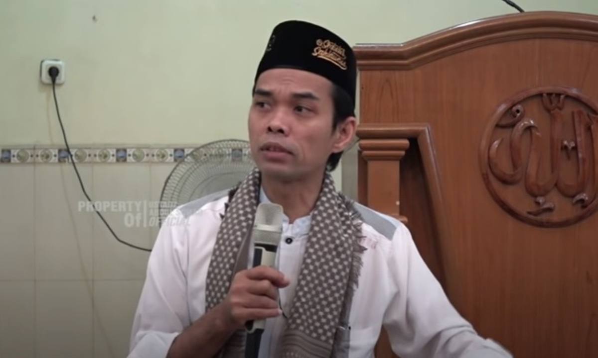 Ustad Abdul Somad: Amalkan Sedekah, Raih 5 Keutamaannya!  