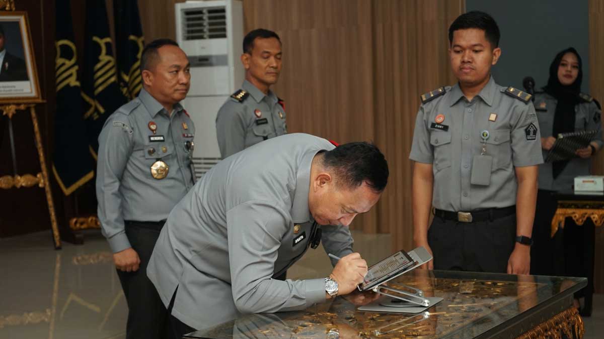 Sumsel Menuju Wilayah Bebas KKN: Kapolda Sumsel Dukung Pembangunan Zona Integritas