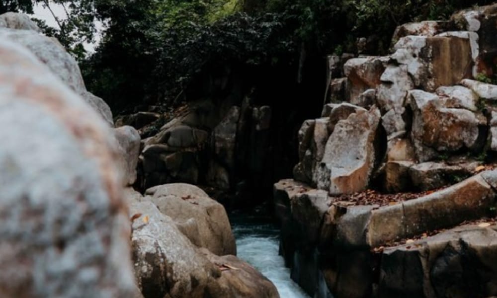 Terkenal Karena Julukan Green Canyon Sumsel, Tempat Wisata Ini Cocok Buat Liburan Akhir Tahun Kamu 