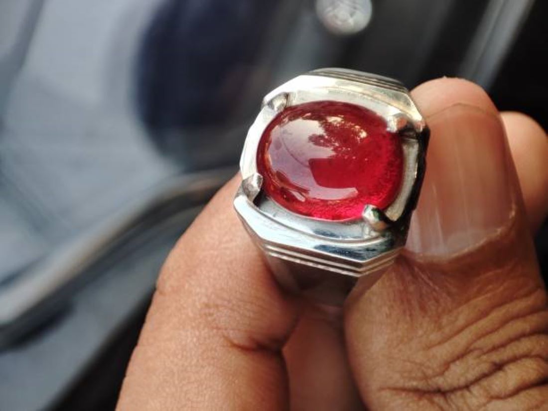 MENGHIPNOTIS! Ini 4 Cincin Batu Akik Paling Dicari Kolektor Permata