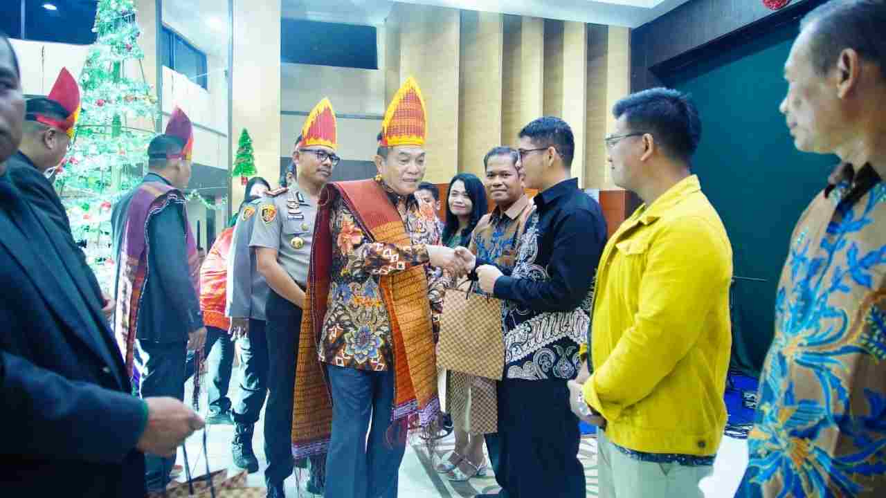 Wujudkan Muba Zero Konflik, Bupati Toha Tohet Rayakan Natal Bersama GPIN Serasan Sekate 