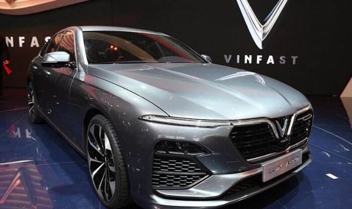 VinFast Mejeng di IIMS 2024, Perkenalkan 2 Mobil Listrik Ini, Apa Saja?