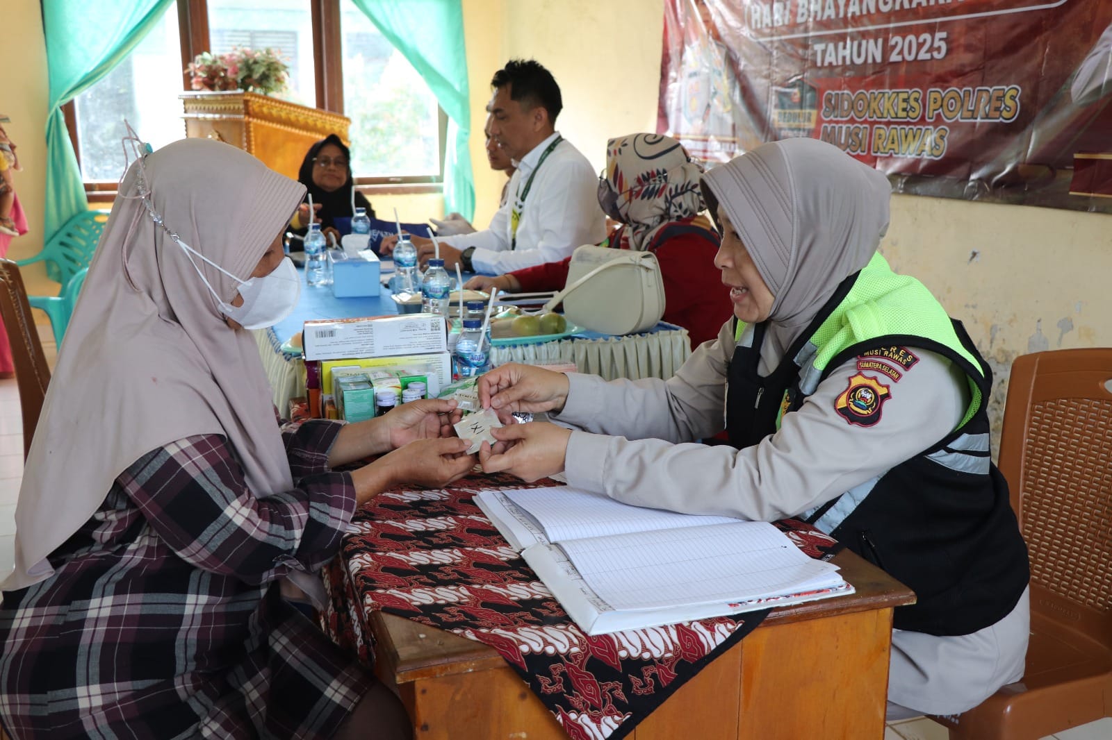 Polres Musi Rawas Gelar Pengobatan Gratis di Panti Jompo