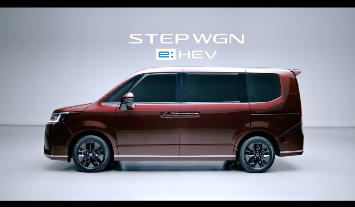 Review Honda STEP WGN e:HEV: Solusi Hybrid Pintar untuk Keluarga