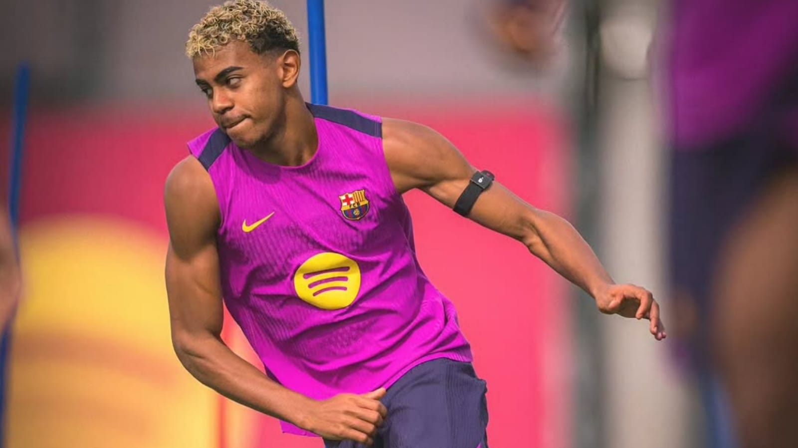 Barcelona: Lamine Yamal Harus Segera Sembuh dari Cedera 'Aneh' Sebelum Bertemu Real Madrid